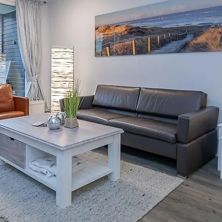 Apartment F35b 17 Seaside 17